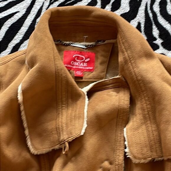Vintage Oscar de la renta tan suede faux leather faux fur sherpa  button jacket - Picture 4 of 13